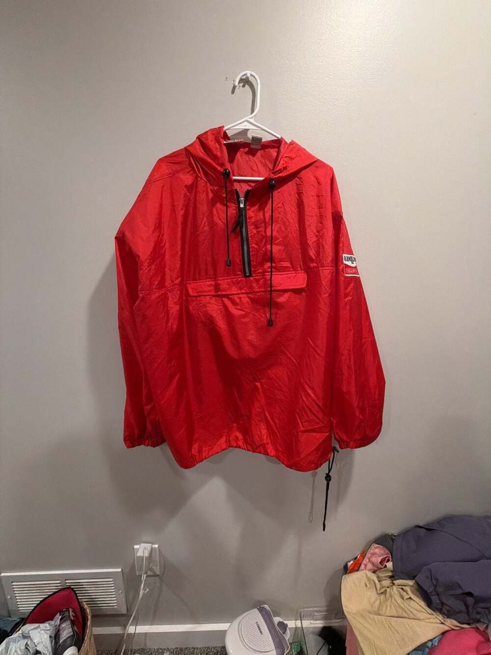 Vintage Marlboro Unlimited Red Nylon Pullover Windbreaker Jacket XL